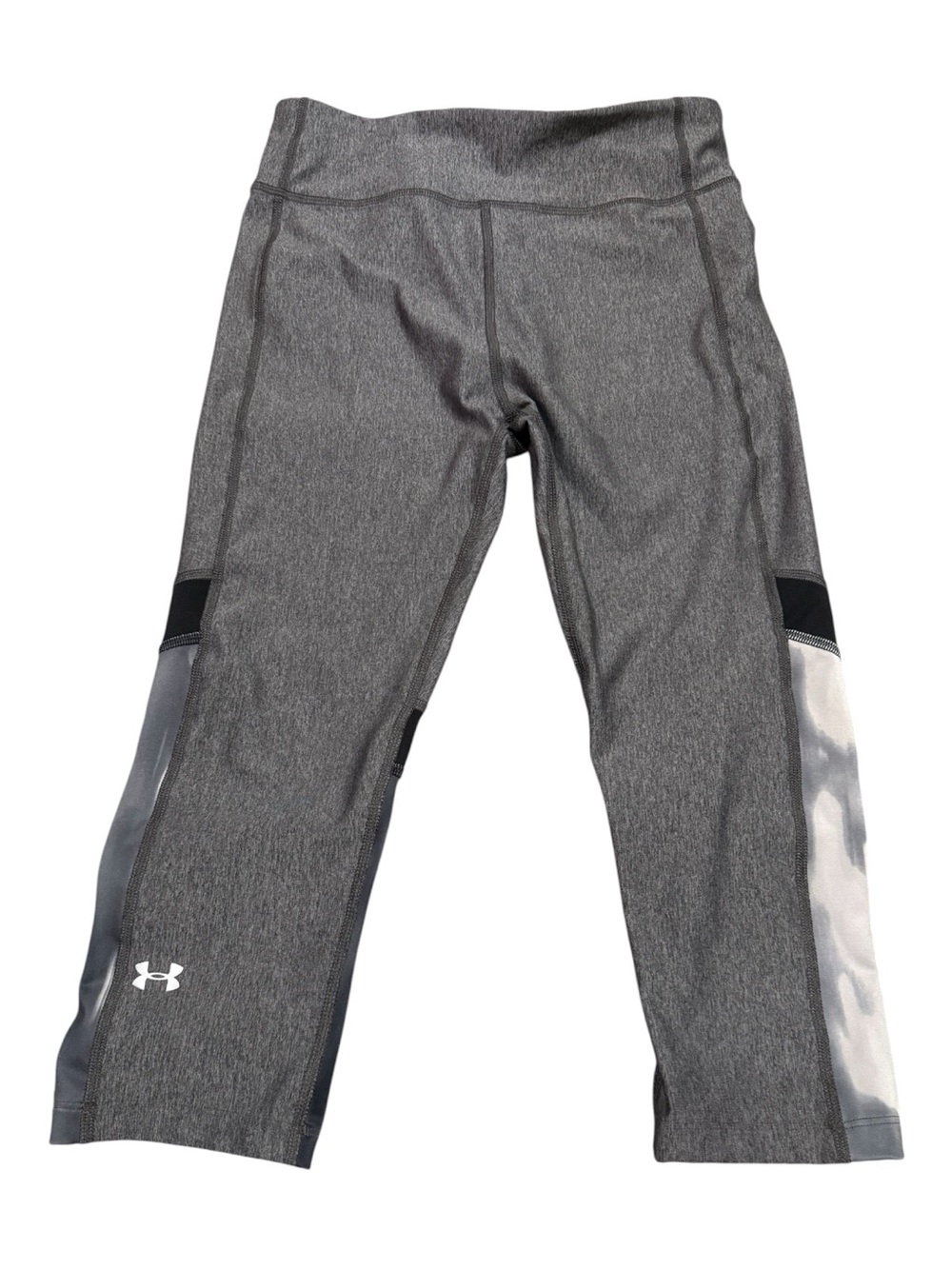 Under Armour women’s Gray Heather Performance Capri Leggings
